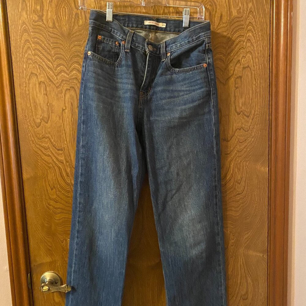 Low Pro Straight Levi's